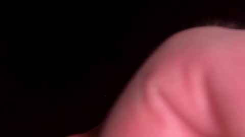 skuzzy25 online show from February 17, 2025, 3:25 am