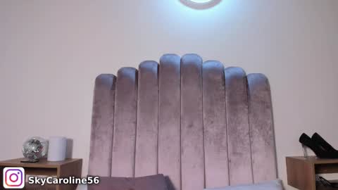 Snapshot of sky_caroline chatting on February 21, 2025, 2:27 pm Sky Caroline online show from February 21, 2025, 2:27 pm