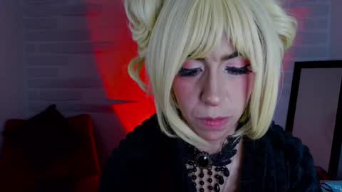 Snapshot of sky_girl1 chatting on January 8, 2025, 6:52 am Mile online show from January 8, 2025, 6:52 am