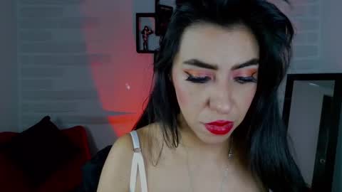 Snapshot of sky_girl1 chatting on January 9, 2025, 3:26 am Mile online show from January 9, 2025, 3:26 am