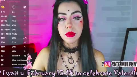 Snapshot of sky_girl1 chatting on February 10, 2025, 5:25 am Mile online show from February 10, 2025, 5:25 am