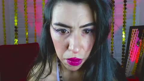 Snapshot of sky_girl1 chatting on March 1, 2025, 12:50 am Mile online show from March 1, 2025, 12:50 am