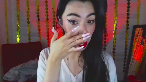 Snapshot of sky_girl1 chatting on March 4, 2025, 3:33 am Mile online show from March 4, 2025, 3:33 am