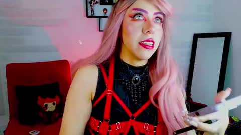Snapshot of sky_girl1 chatting on October 3, 2025, 2:47 pm Mile online show from October 3, 2025, 2:47 pm