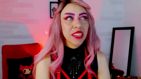Snapshot of sky_girl1 chatting on October 4, 2025, 2:53 am Mile online show from October 4, 2025, 2:53 am