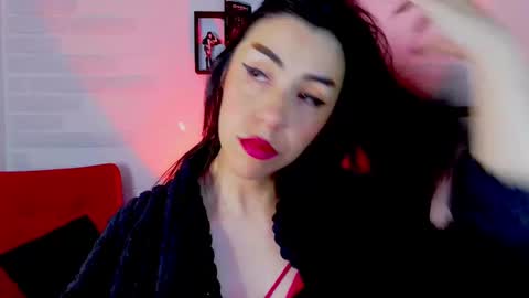 Snapshot of sky_girl1 chatting on October 8, 2025, 2:42 am Mile online show from October 8, 2025, 2:42 am