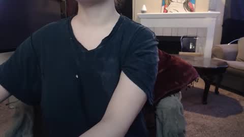 SKYLE   online show from November 4, 2025, 10:31 pm