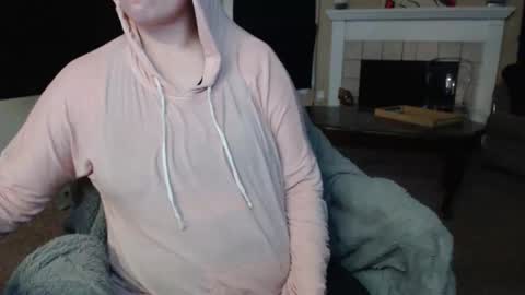 SKYLE   online show from November 29, 2025, 10:35 pm