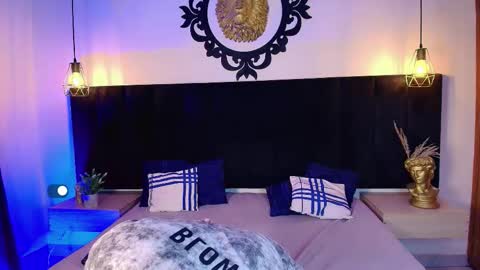 Angel online show from March 3, 2026, 8:04 pm