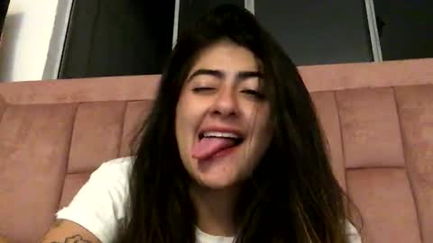 Skyler online show from May 16, 2026, 6:43 am