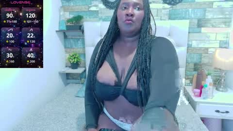 Snapshot of skyler_naomi chatting on April 6, 2026, 1:12 pm skyler_naomi online show from April 6, 2026, 1:12 pm
