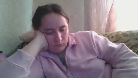 skyressie333 online show from April 15, 2026, 7:15 am