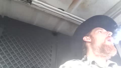 Snapshot of skyviper88 chatting on December 24, 2024, 9:33 pm Sky Viper online show from December 24, 2024, 9:33 pm