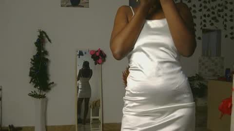 Bella online show from January 17, 2026, 11:08 pm