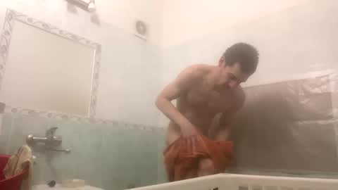 slabyhrac online show from February 28, 2025, 3:59 pm