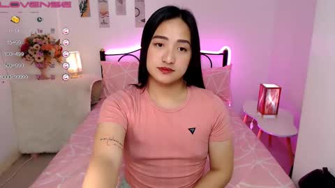 Queen Cyrine online show from December 8, 2024, 9:57 am