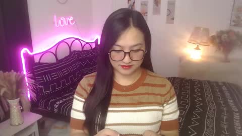 Queen Cyrine online show from December 16, 2025, 10:09 am