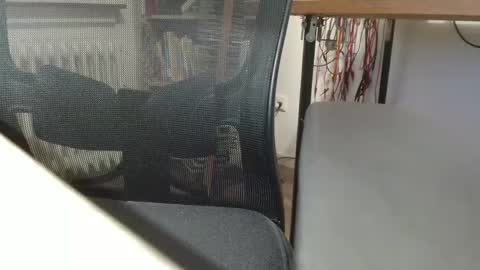 slave_bitch_boy online show from December 25, 2024, 11:53 pm