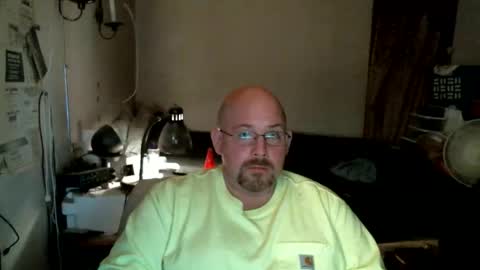 Snapshot of slavejim518 chatting on March 3, 2026, 1:45 am slavejim online show from March 3, 2026, 1:45 am