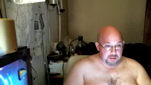 Snapshot of slavejim518 chatting on March 29, 2026, 4:23 am slavejim online show from March 29, 2026, 4:23 am