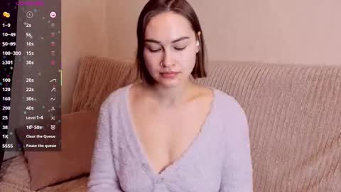 Alice online show from November 29, 2025, 7:44 am