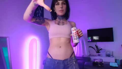 sleeperly online show from June 6, 2026, 8:46 pm