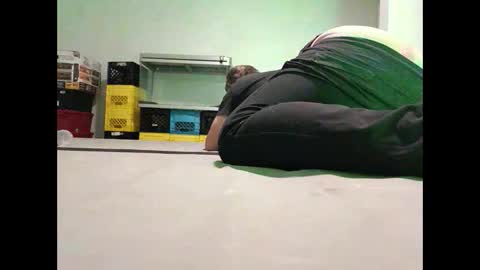 sleepwithyou online show from February 20, 2025, 9:33 am