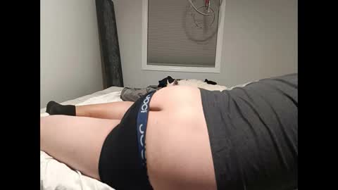 sleepwithyou online show from February 26, 2025, 7:09 am