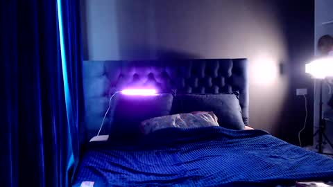 Slemgem Amy  friends online show from October 5, 2025, 5:50 am