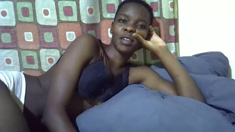 slender_queen online show from February 22, 2026, 8:07 pm