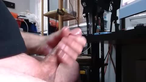 sliderguy699 online show from February 4, 2025, 10:13 pm