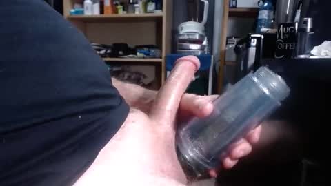 sliderguy699 online show from November 20, 2025, 1:17 am