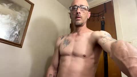 slim315488 online show from April 24, 2026, 8:44 pm