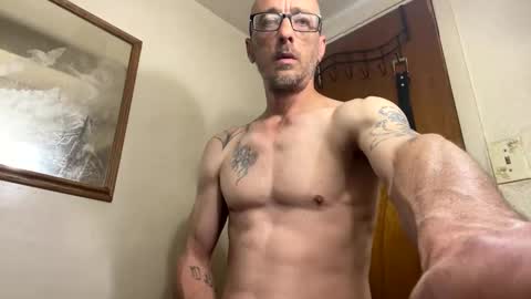 slim315488 online show from April 25, 2026, 5:43 pm