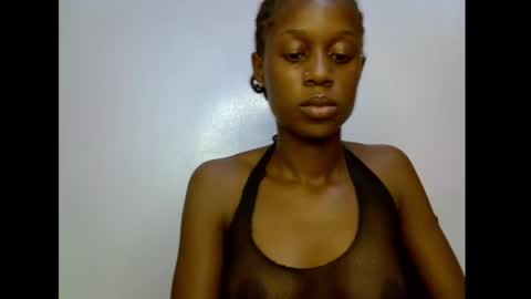 Lily online show from May 25, 2026, 8:37 pm