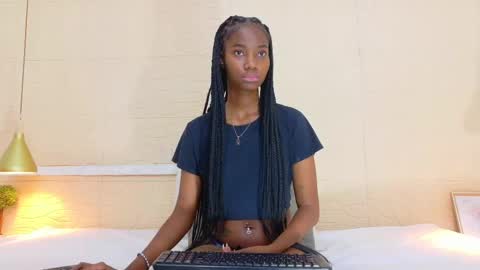 slim_chocobar18 online show from February 23, 2025, 1:10 pm