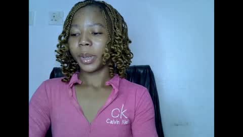 Crystal online show from May 26, 2026, 10:22 am