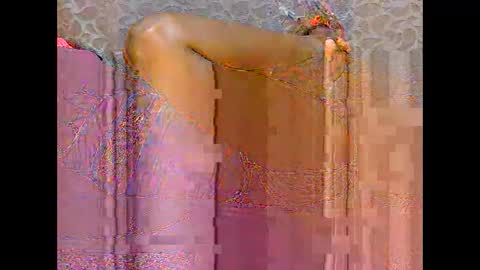 Snapshot of slim_girl01 chatting on February 3, 2026, 6:40 am slim_girl01 online show from February 3, 2026, 6:40 am