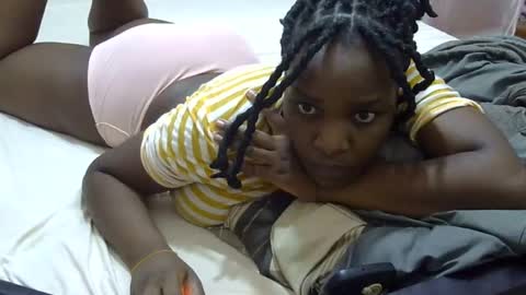 slim_joy online show from March 12, 2025, 7:28 pm