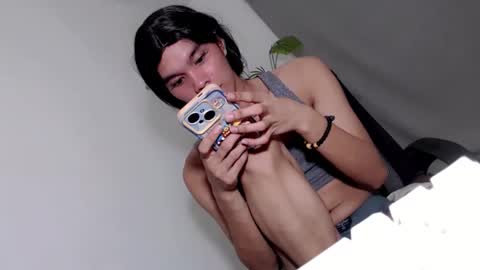 slim_nathalia online show from April 25, 2026, 1:52 pm