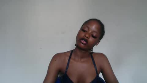 Snapshot of slim_perry chatting on March 28, 2026, 9:09 am perry online show from March 28, 2026, 9:09 am