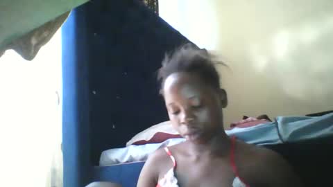 slim_petite_ebony online show from May 13, 2026, 5:05 am