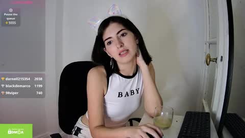 Snapshot of slimbaby69 chatting on December 30, 2024, 1:48 am Ivi online show from December 30, 2024, 1:48 am