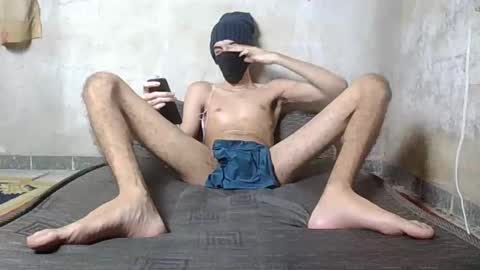 slimdestroyer online show from March 1, 2025, 4:33 pm