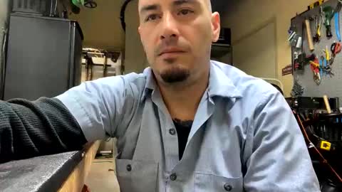 More more more online show from April 4, 2026, 2:25 pm