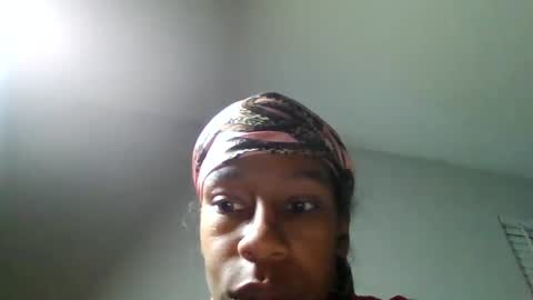 Snapshot of slimmmgooodiexoxo chatting on December 18, 2024, 11:56 am slimmmgooodiexoxo online show from December 18, 2024, 11:56 am