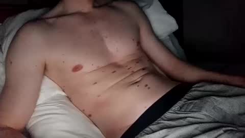 Snapshot of slimnlean chatting on February 5, 2025, 3:34 am slimnlean online show from February 5, 2025, 3:34 am