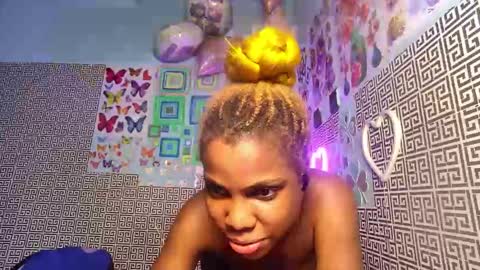 Snapshot of slimzyxdoll chatting on March 3, 2026, 10:37 pm slimzyxdoll online show from March 3, 2026, 10:37 pm