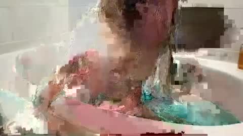 Snapshot of slipperysav chatting on October 20, 2025, 1:28 am slipperysav online show from October 20, 2025, 1:28 am