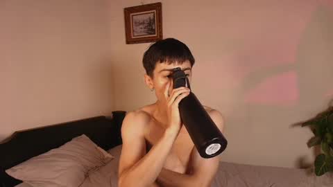 slowburnmystic online show from April 9, 2026, 3:50 am